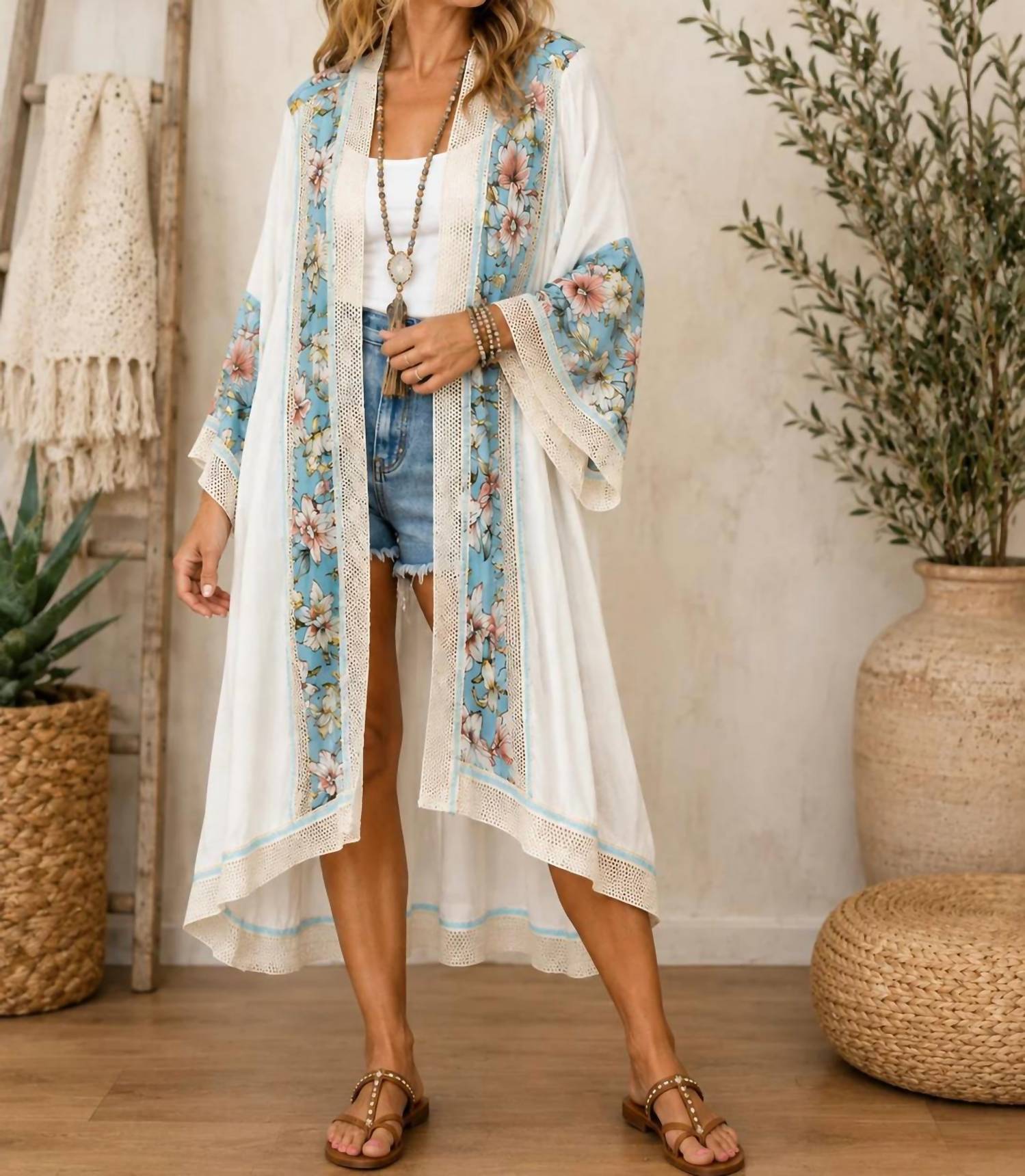 Pol - Skies And Blooms Kimono