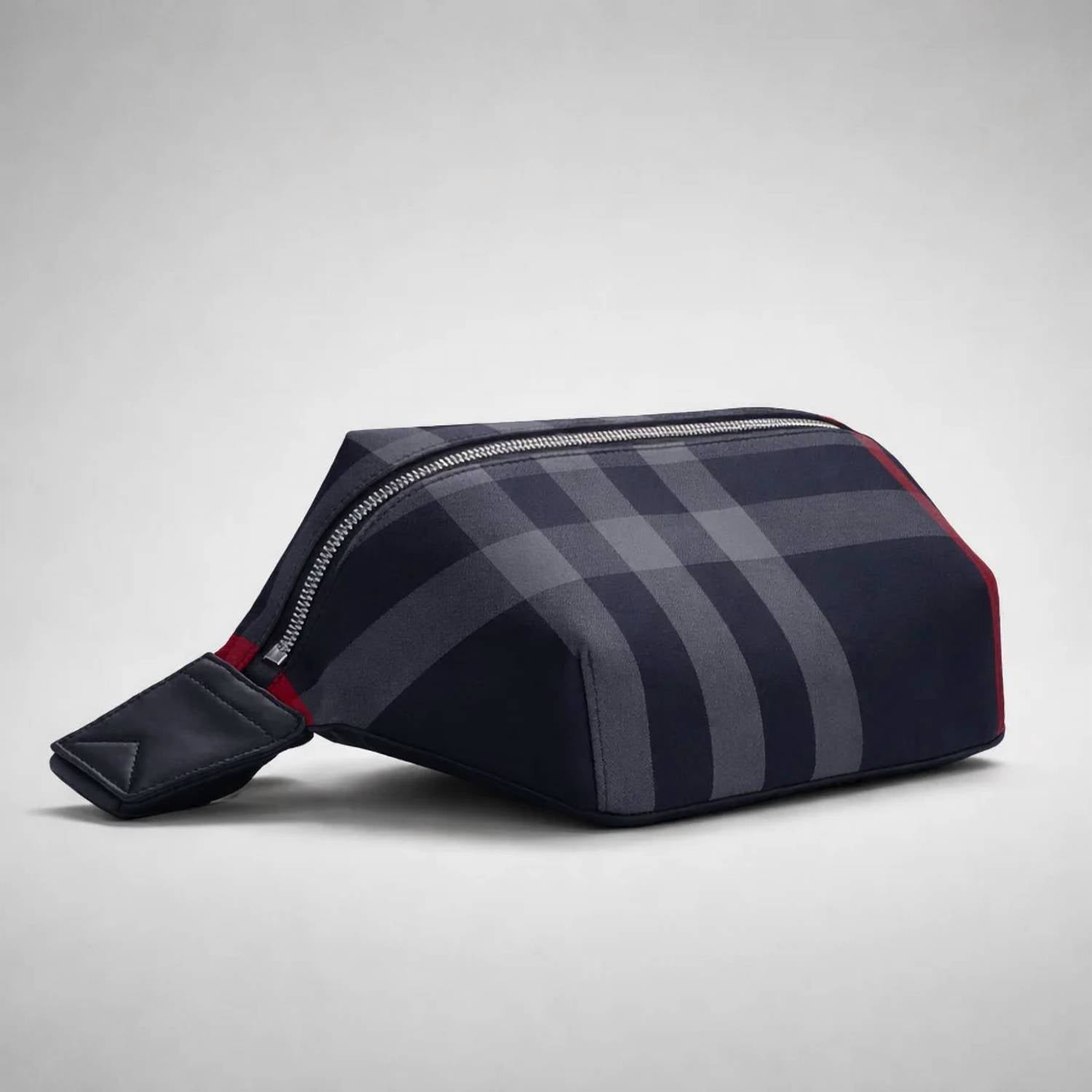 Burberry - Sonny Zipped Belt Bag