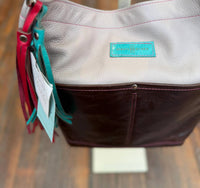 Alexis Drake - Women's Train Shoulder Tote