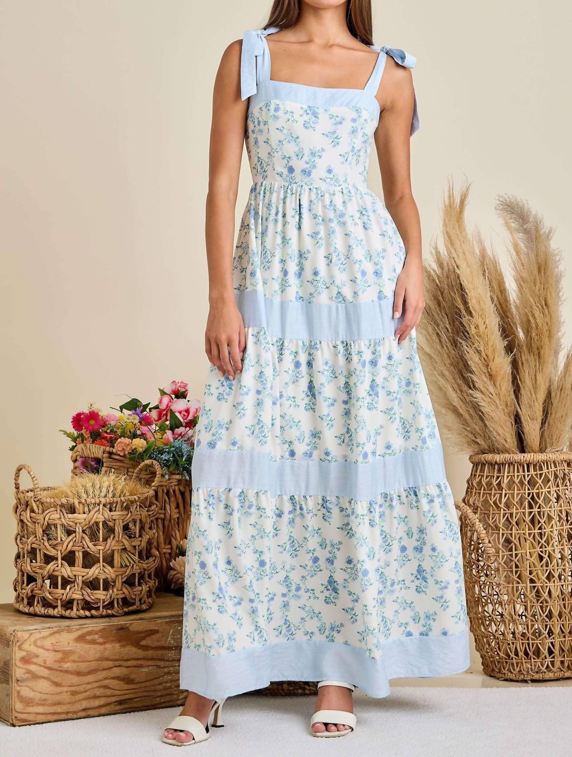 Main Strip - Floral Printed Maxi Shoulder Tie Dress