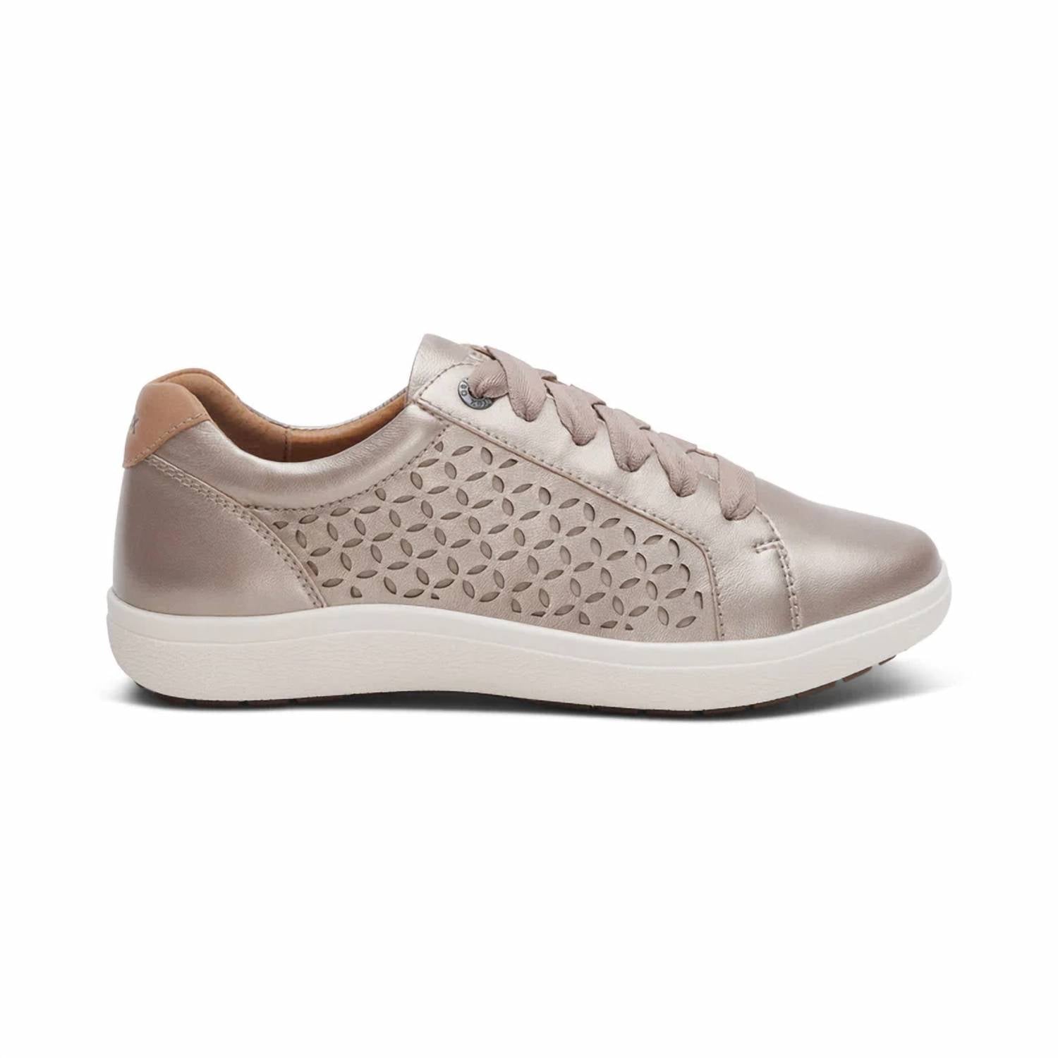 Aetrex - Women's Courtney Lace-up Sneaker