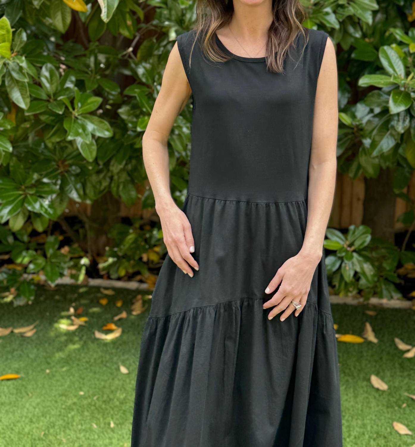 Astrid - Long Sleeveless Dress