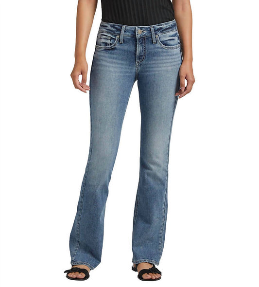 Silver Jeans Co - Suki Curvy Fit Mid Rise Bootcut Jeans