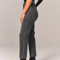 Abercrombie & Fitch - Curve Love Ultra High Rise Ankle Straight Jeans