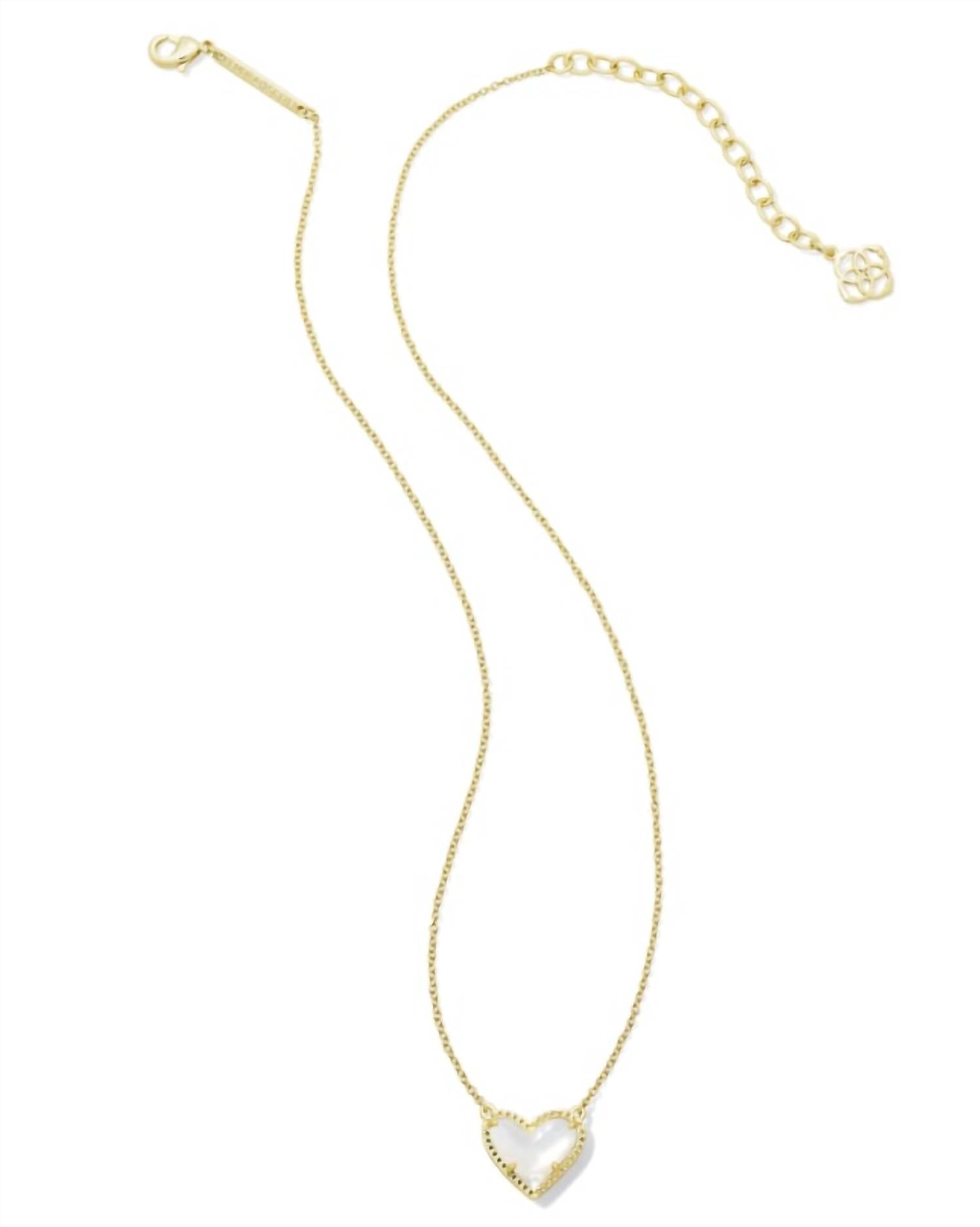 Kendra Scott Women's Ari Heart Pendant Necklace in ivory mother of pearl - women's jewelry - detail view