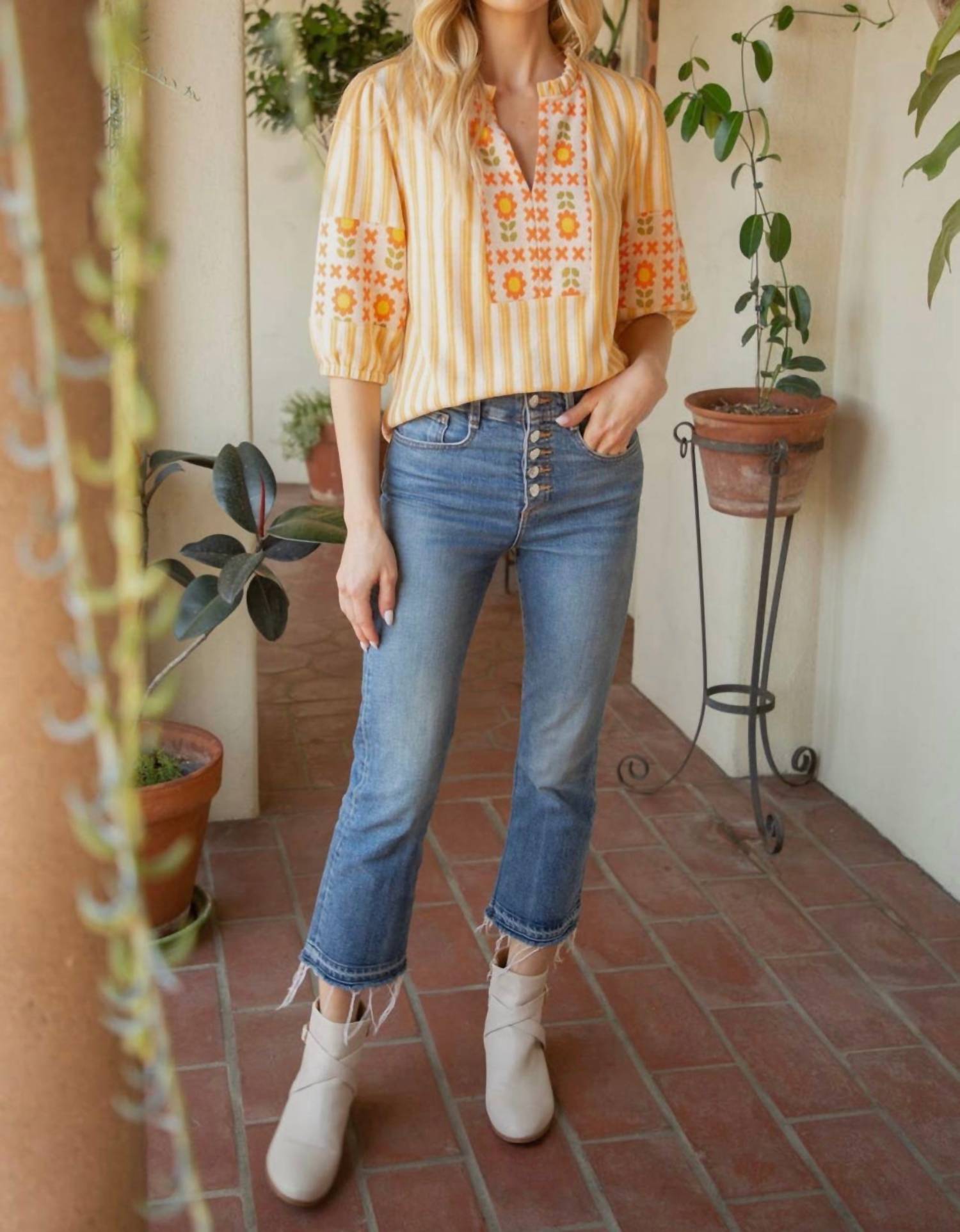 Voy - Stripe and Floral Pattern Mixed Knit Top