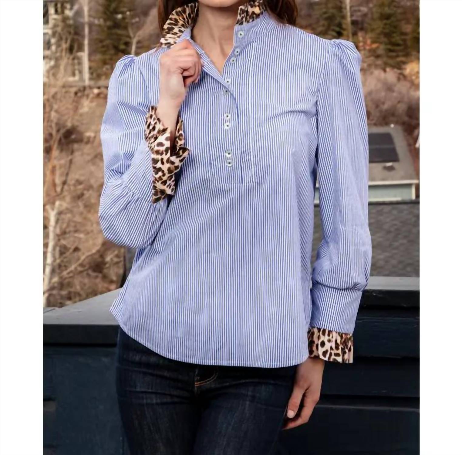 Dizzy-Lizzie - Puff sleeve top with collar & cuff