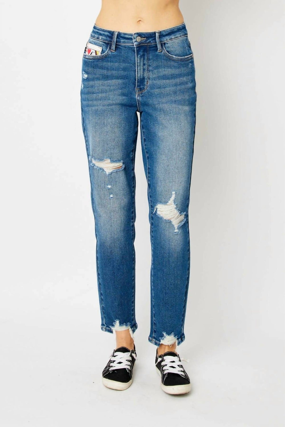 Judy Blue - High Waist Queen Of Hearts Coin Pocket Boyfriend Relaxed Fit Jeans