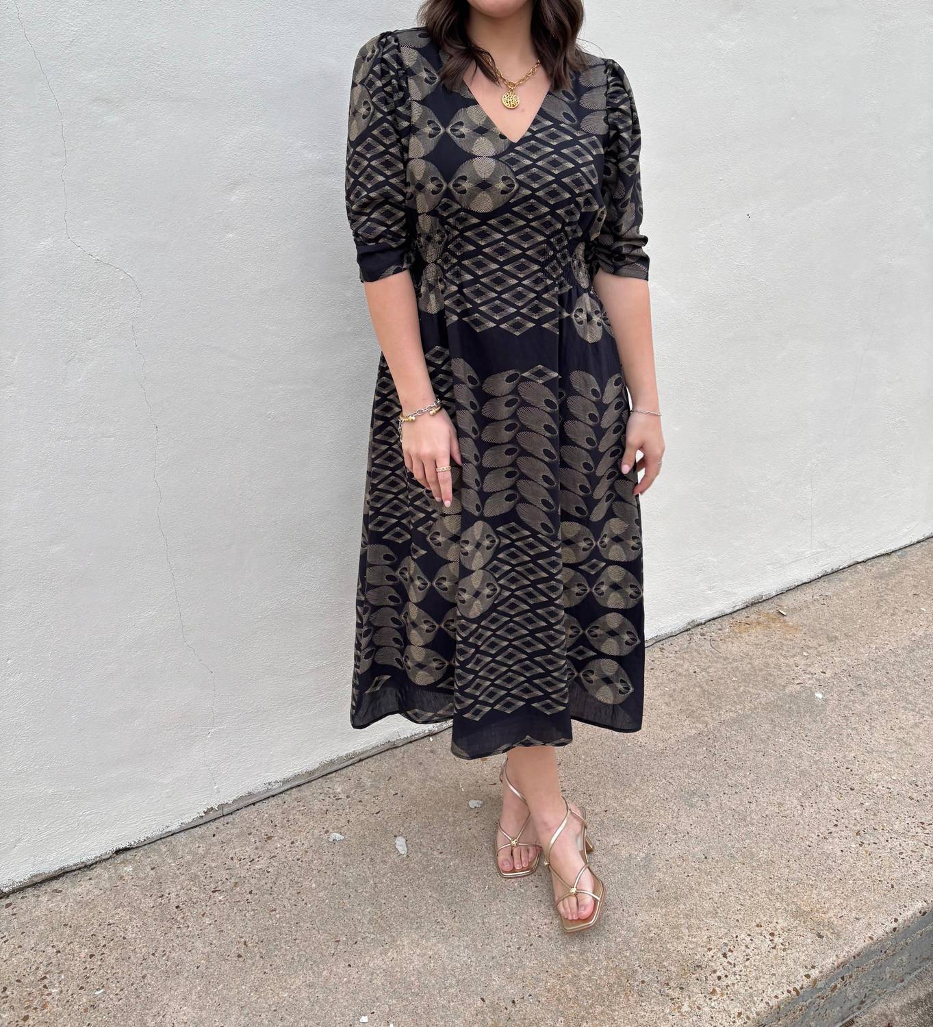 Ciebon - Ruched Puff Sleeve Midi Dress
