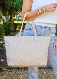 Caroline Hill Women's James Quilted Tote Bag in nude - women's bag - detail view