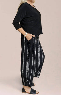 Sympli - Revell Print Pocket Top
