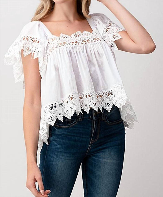 Amerikan Basics - Ruffled Short Sleeve