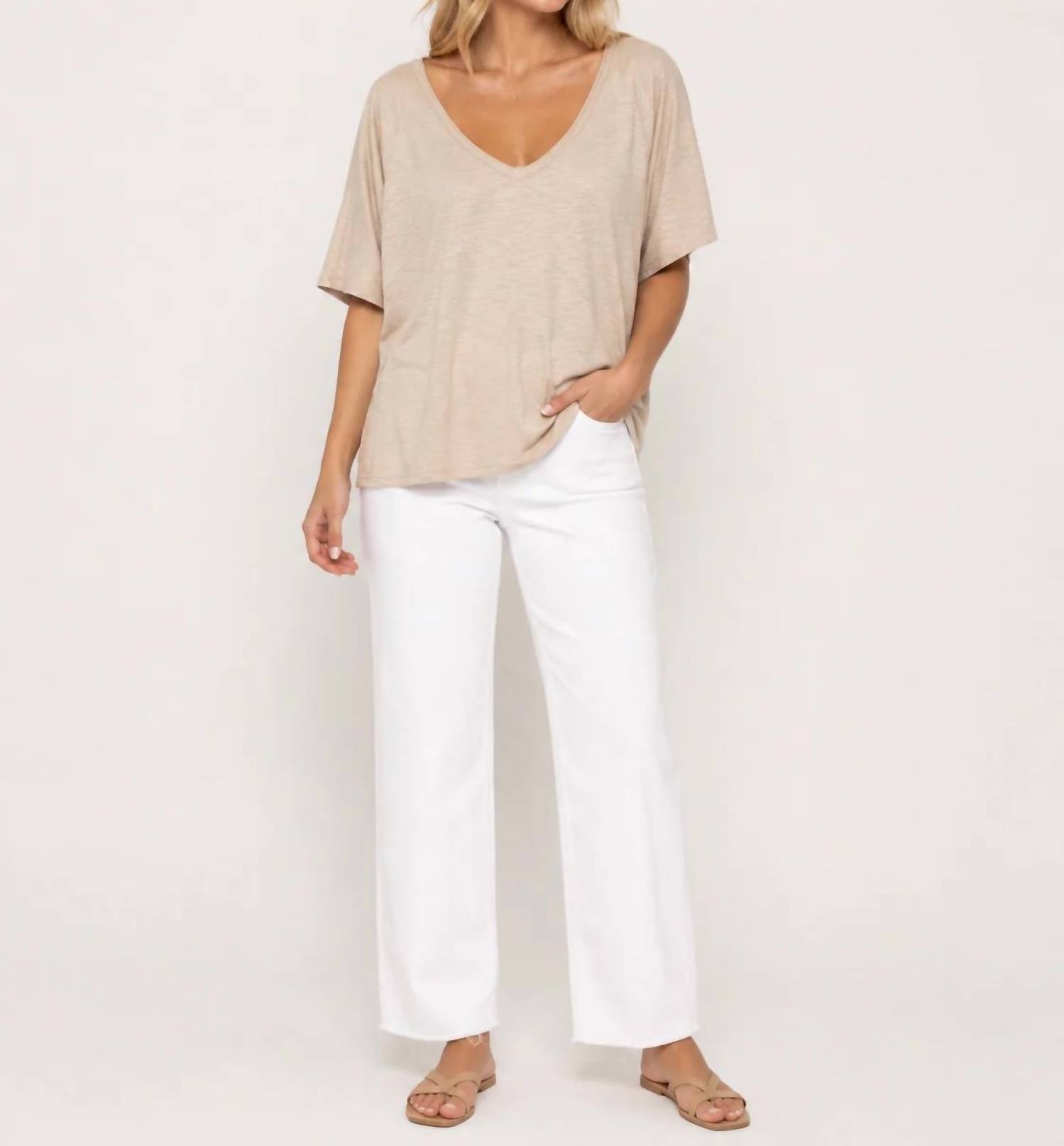 Another Love - Relaxed V-Neck Tee