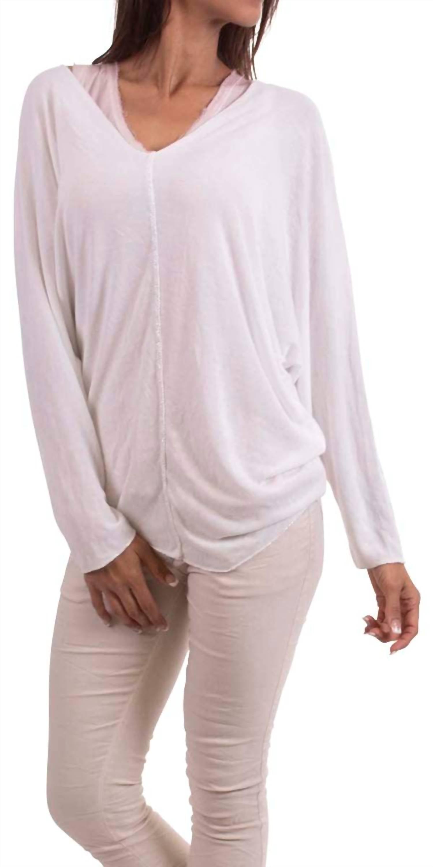 Gigi Moda - Cammie V-neck Sweater