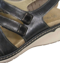 Suave - Women's Velas Sandal