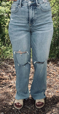 Judy Blue - Mid Rise Tummy Control Distressed Wide Leg Jeans - Plus