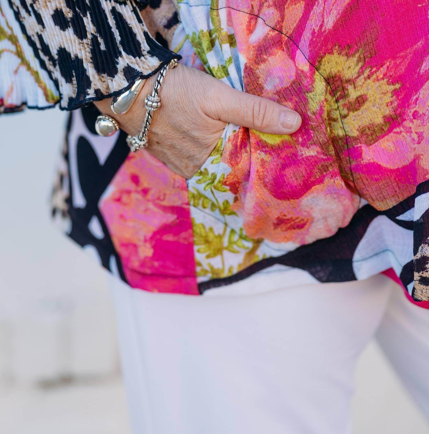 Multiples - Dbl Peated Flounce 3/4 Sleeve Button Top