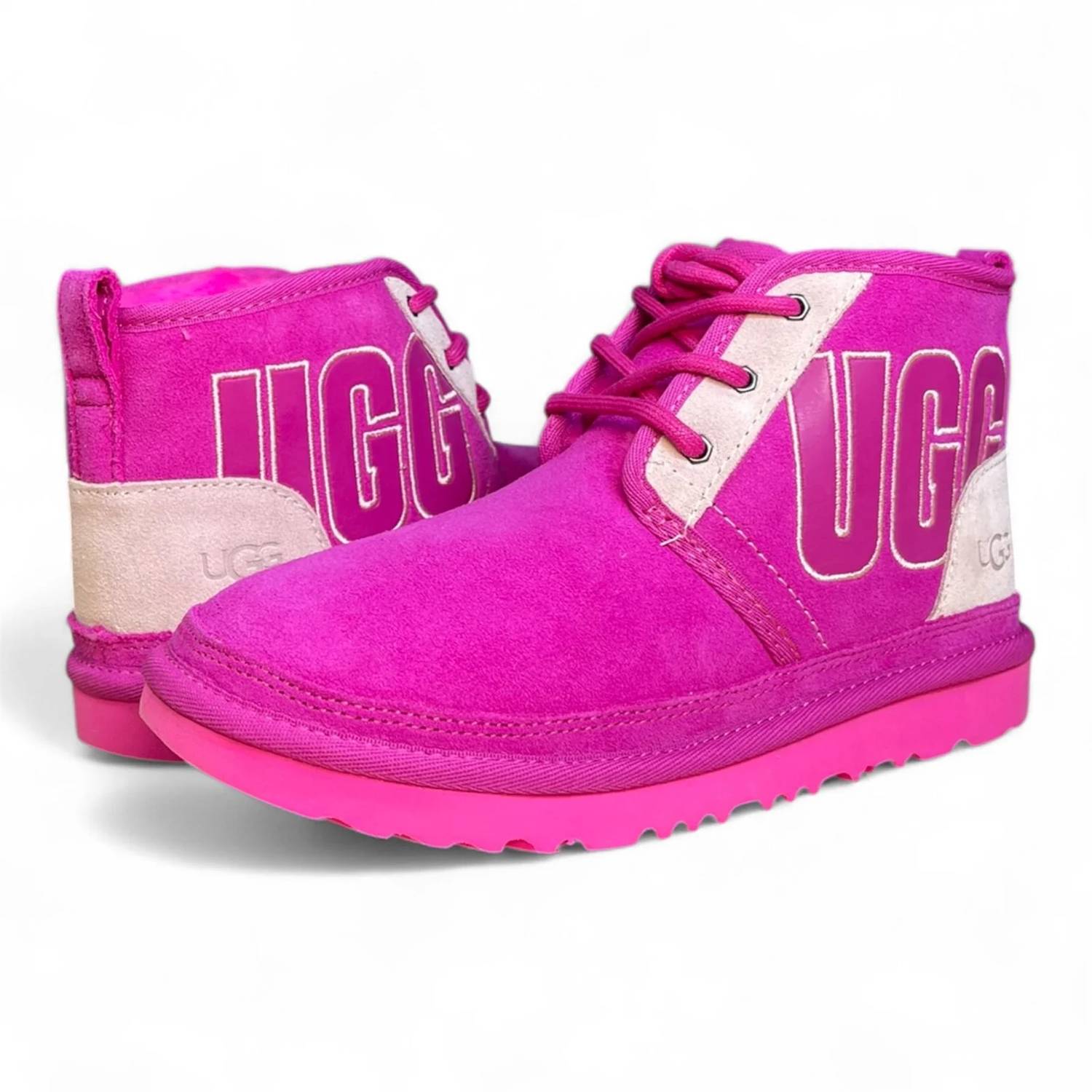 Ugg - Kid's Neumel Graphic Outline Boot