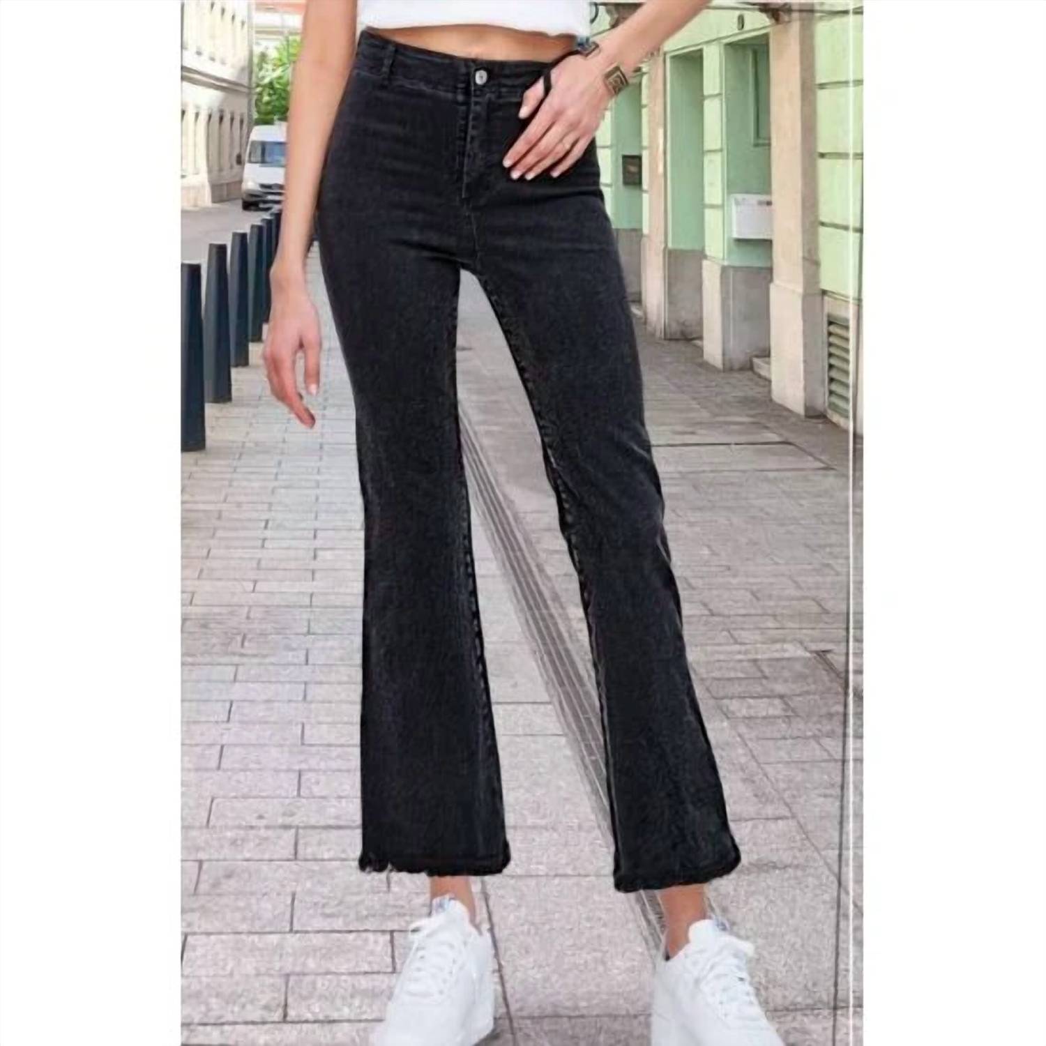 La Miel - Soft Washed Cropped Flare Jeans