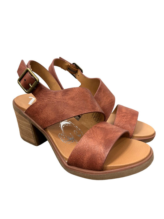 Very G - Women's Fiona Leather Strap Block Heel Sandal