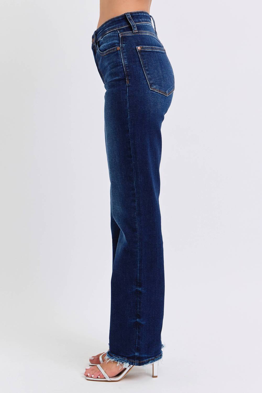 Judy Blue - Mid Rise Straight Leg Jeans With Fray Hem