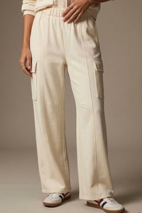 Q2 - Wide Leg Cargo Trousers