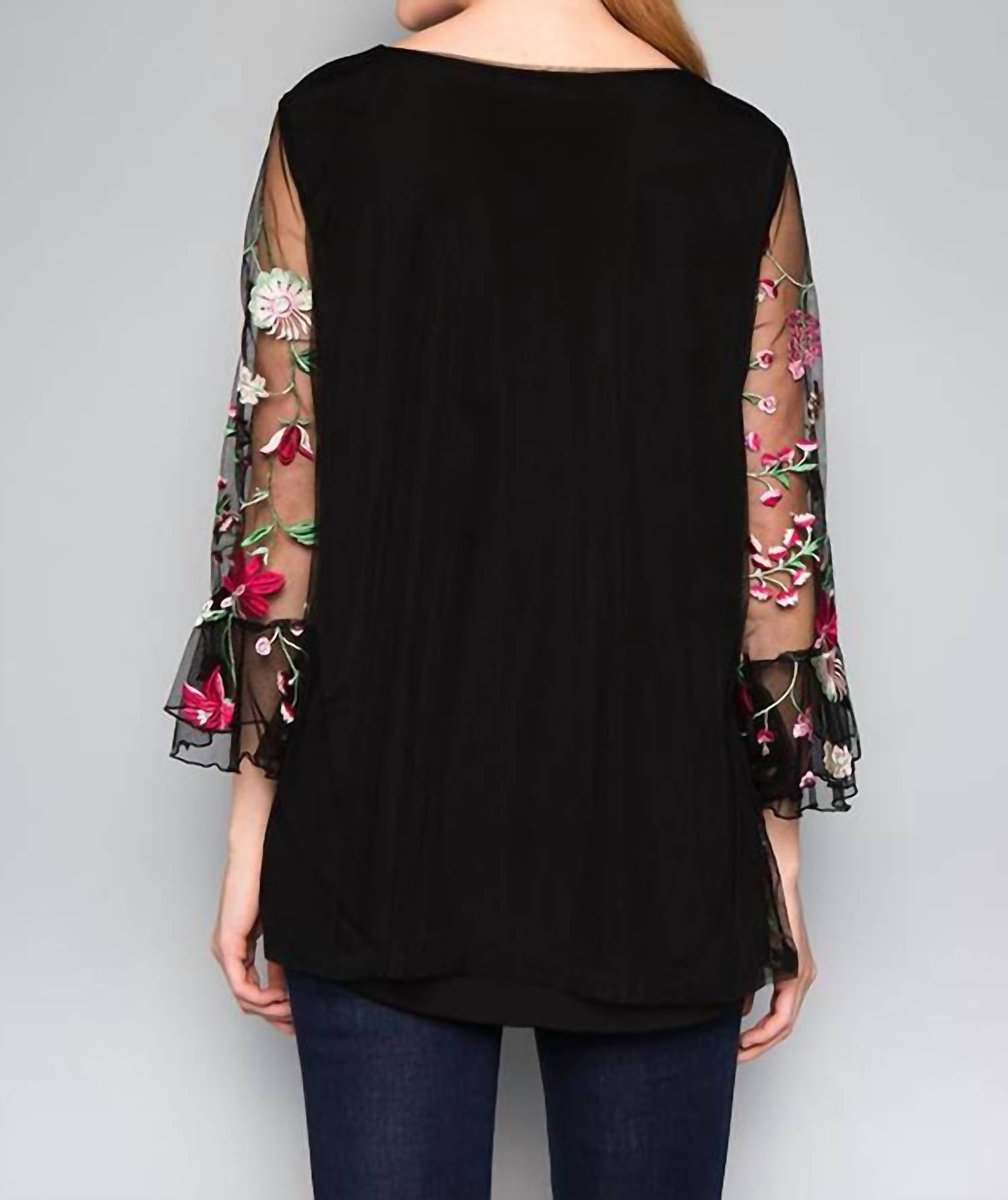 See And Be Seen - Snapdragon Floral Embroidered Top