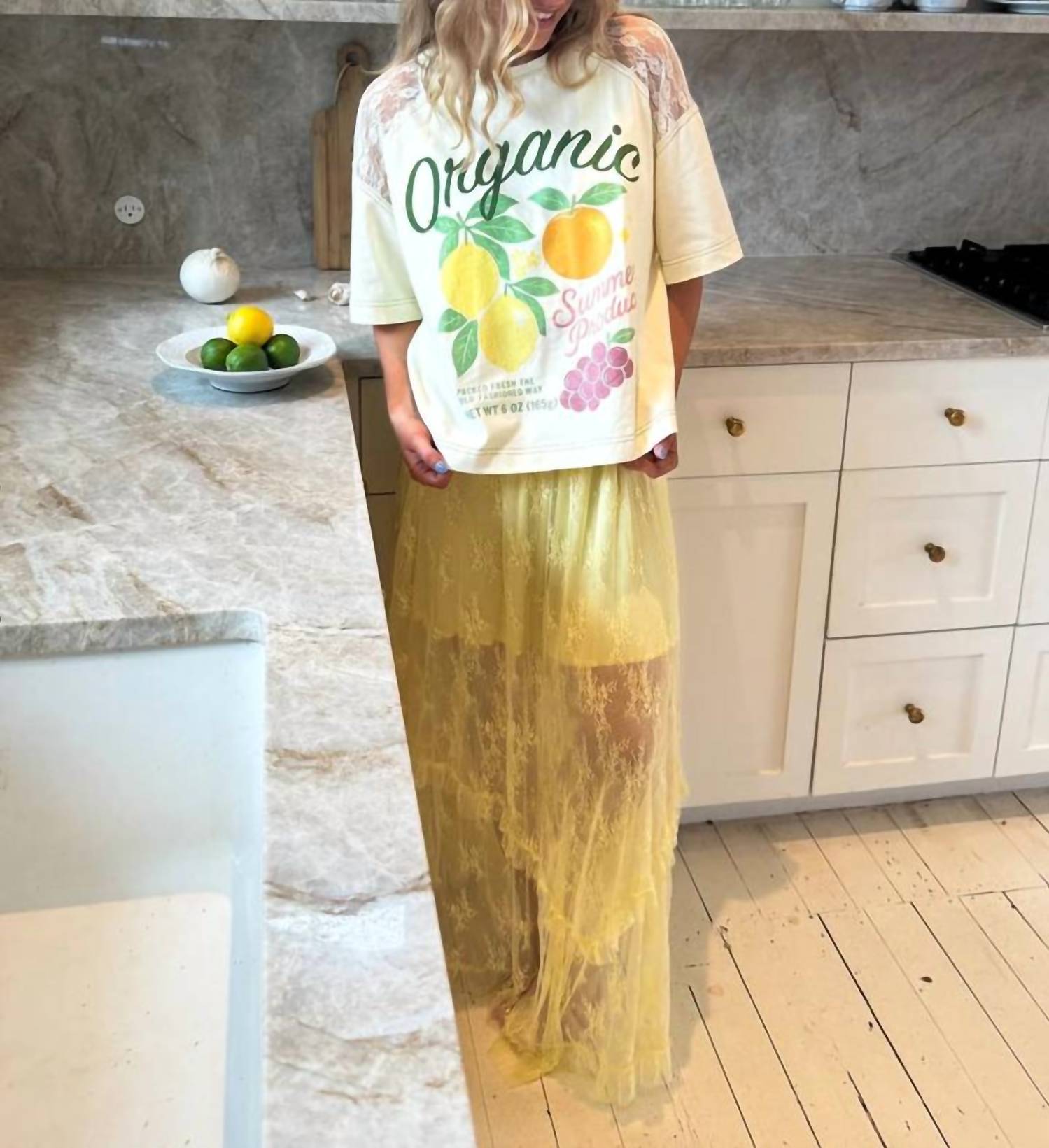 Blakeley - Lace Shoulders Farm Style Tee