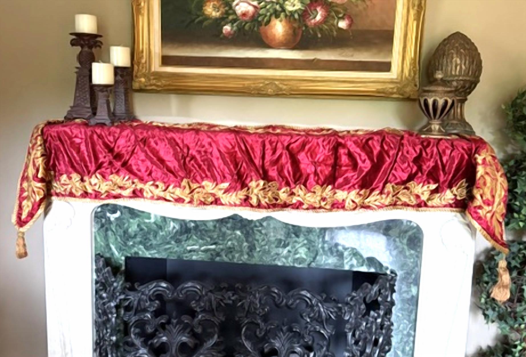 Farrisilk - Royal Elegance Runner Mantle Cover