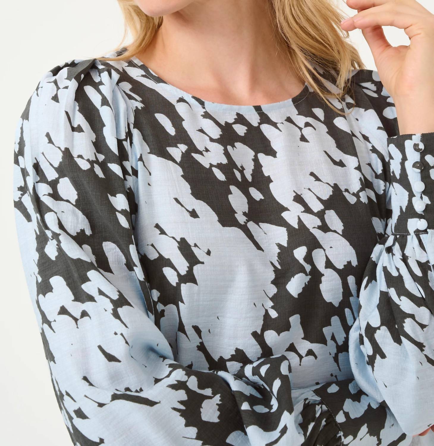 Kaffe - Kalouise Long Sleeve Round Neck Blouse