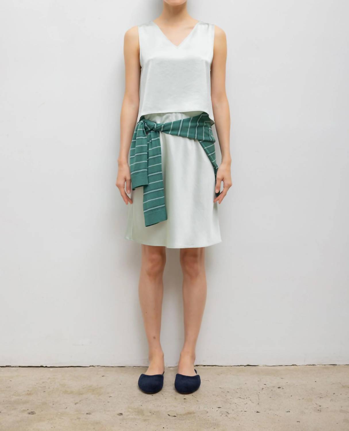 Leset - Barb V Neck Silky Tank