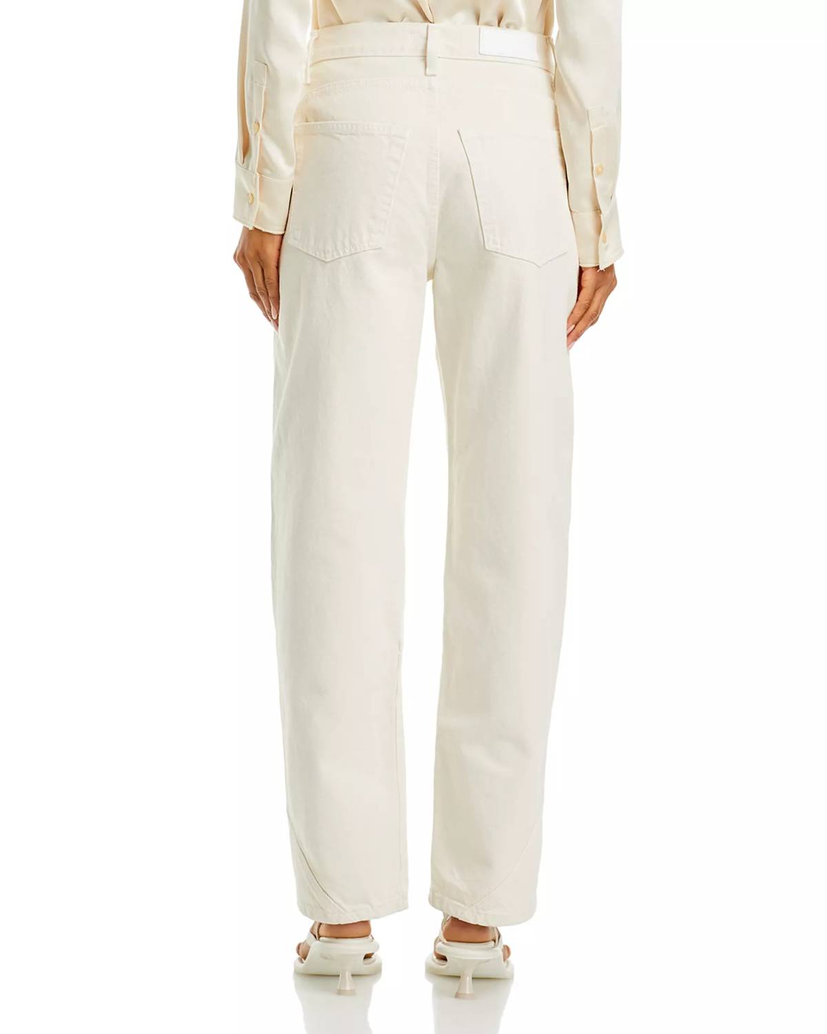 RE/DONE High Rise Engineered Wide Leg Taper Jeans in vintage white - women's jeans - detail view