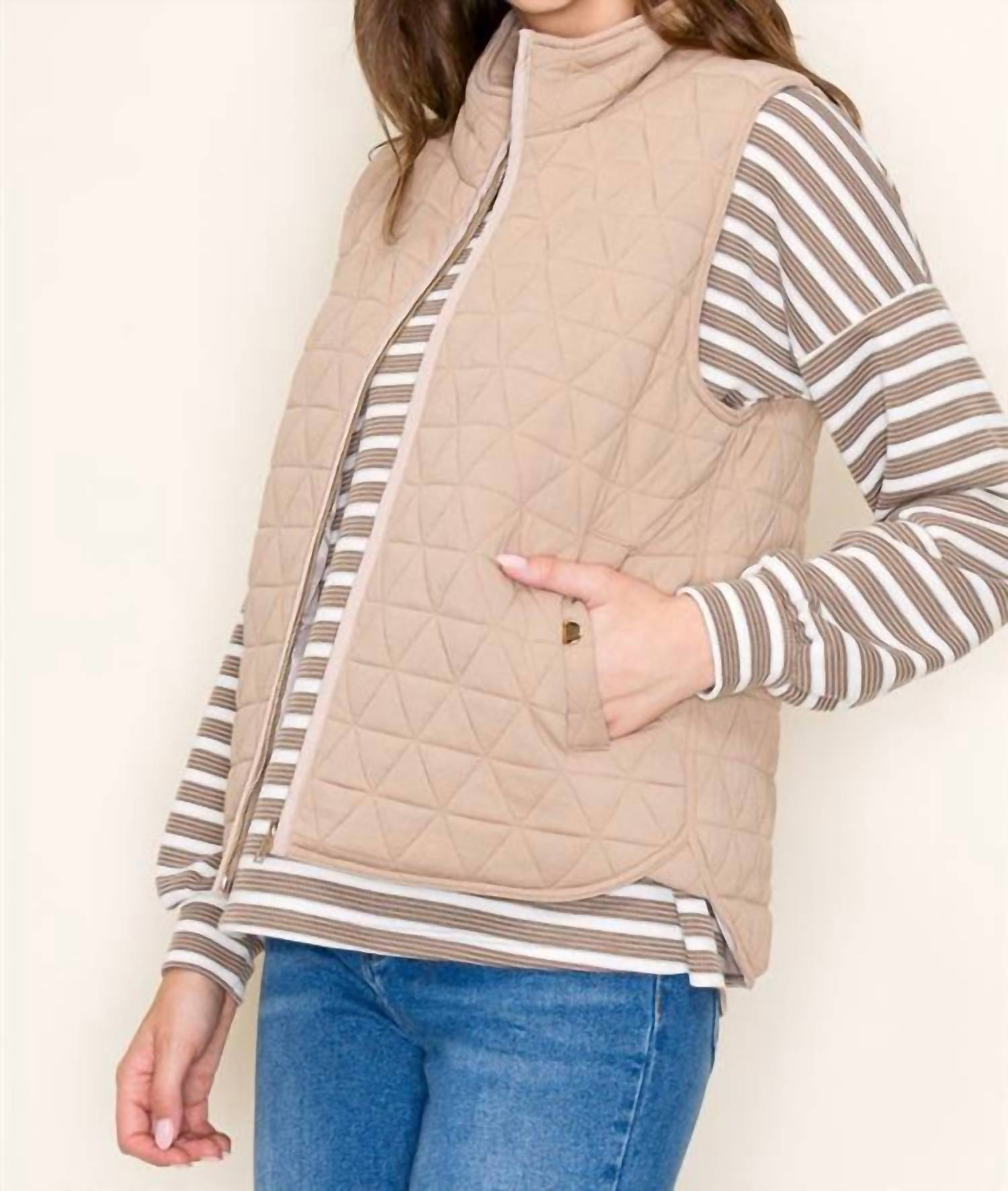 Staccato - Quilted Polar Collar Zip Up Padded Vest