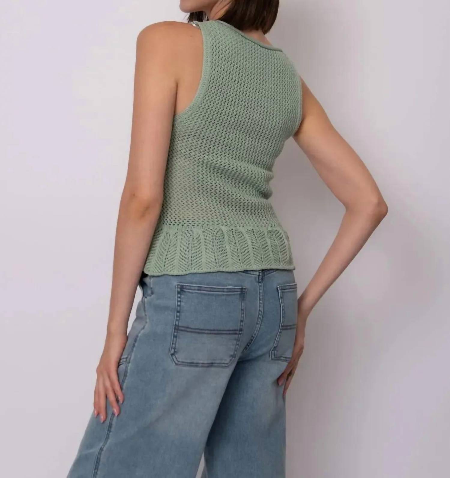 Rd Style - Malena Sleeveless Cardigan
