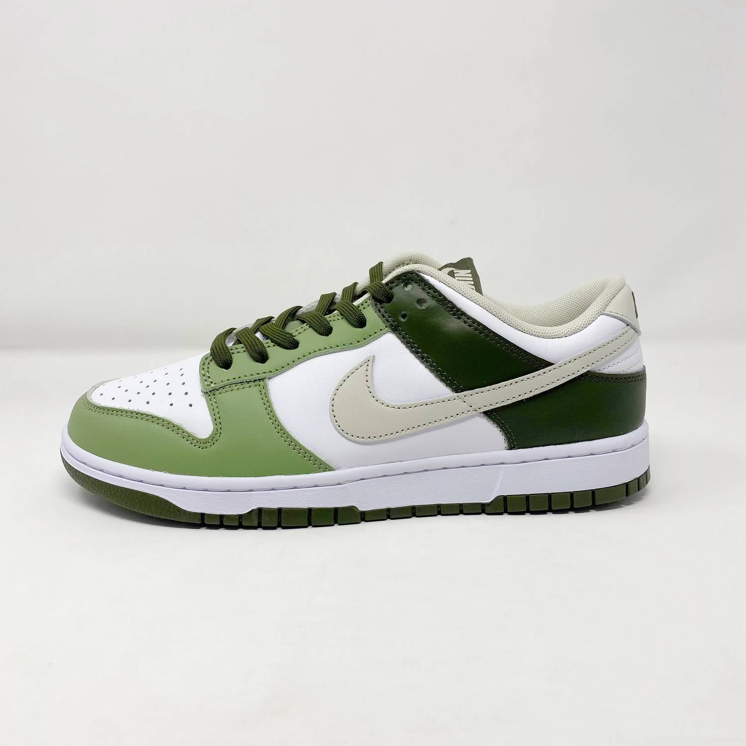 Nike - Men's Dunk Low Sneakers