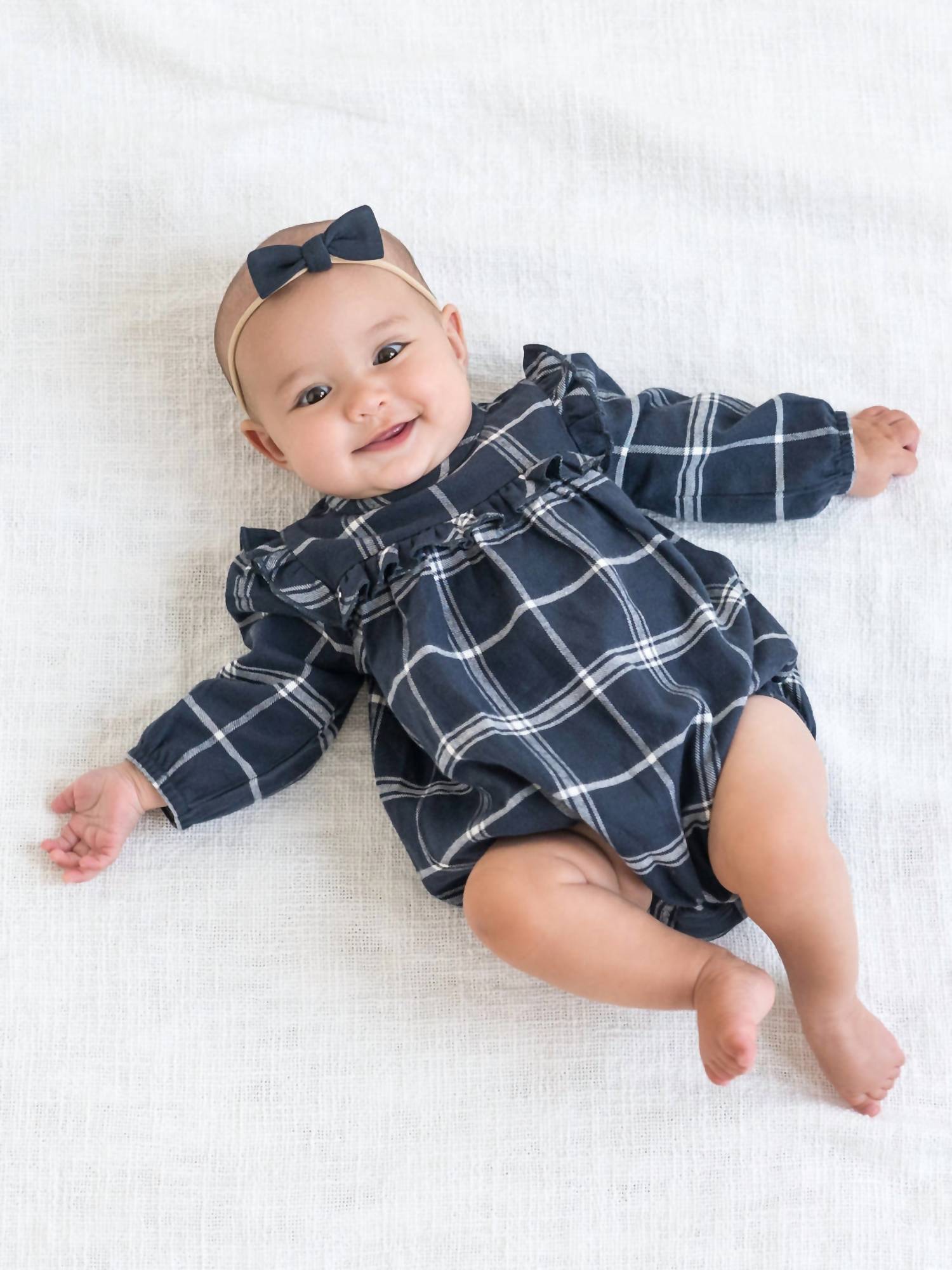 Colored Organics - Baby Girls Ruth Flannel Ruffle Neckline Bodysuit