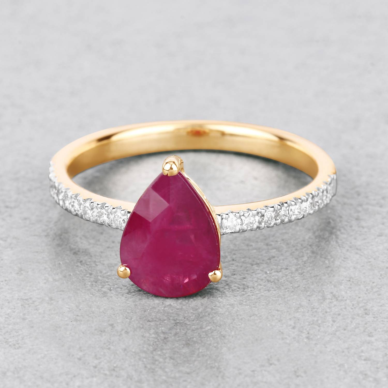 Diana M Jewels Women's Pear Natural Ruby Fashion Ring (1.68 Ct) - Classic in 14k yellow gold - women's jewelry - detail view