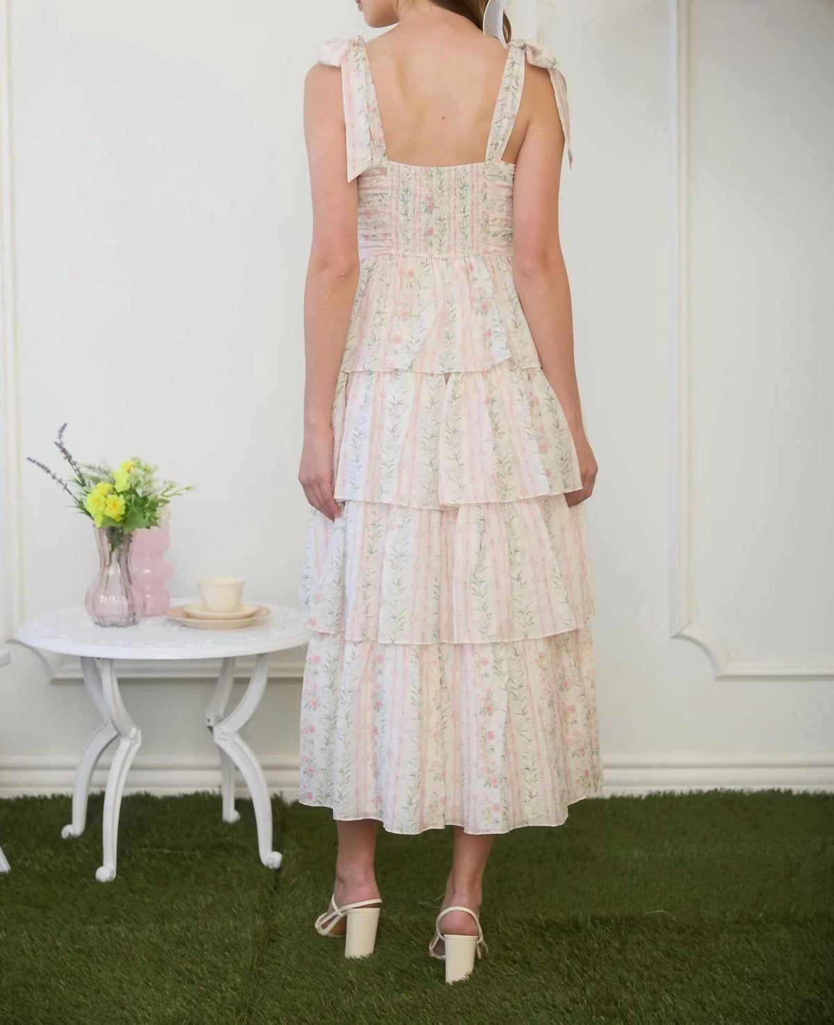 Zoe And Claire - Floral Tiered Midi Dress