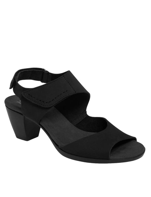Munro - Women's Fabiana Heel