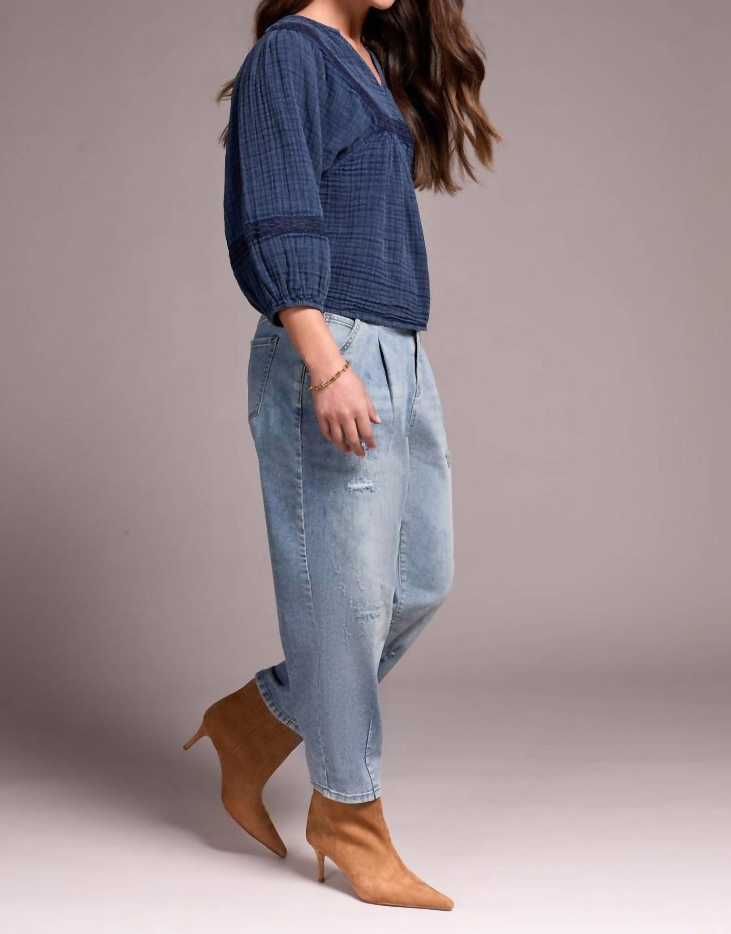Tribal - Audrey Distressed Barrel Jeans
