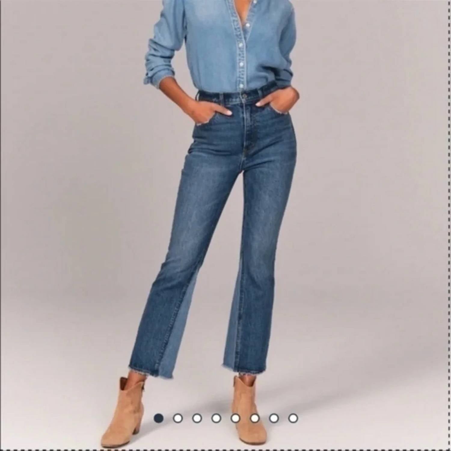 Abercrombie & Fitch - Kick Flare Ultra High Rise Jeans