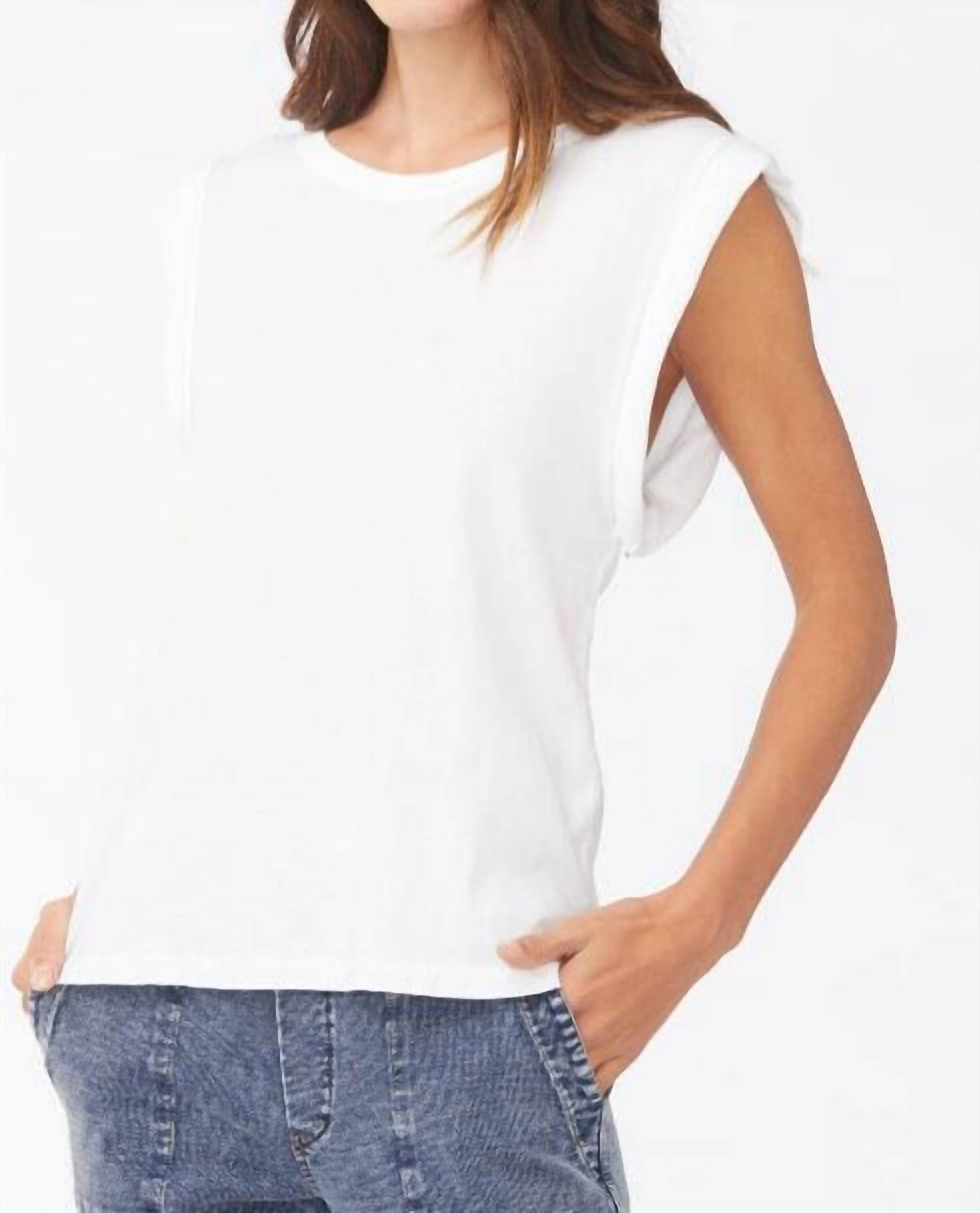 Sundays - elise tee