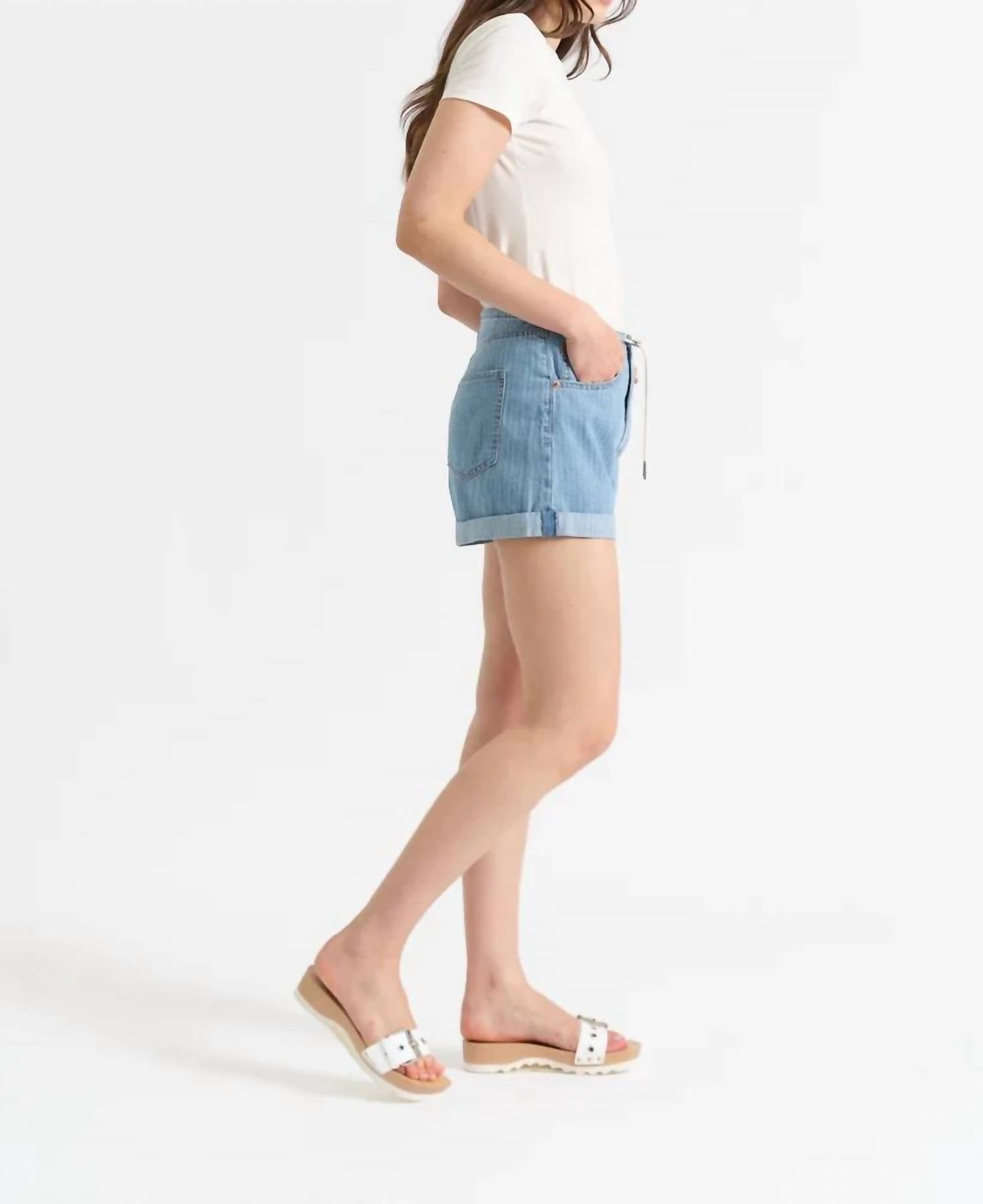 Daze - Maddie Mid Rise Short