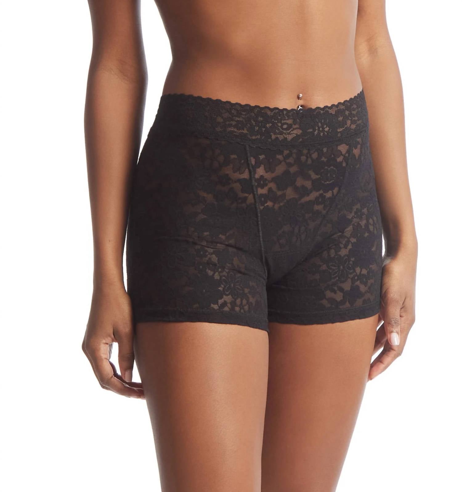 HANKY PANKY Women's Daily Lace Boxer Brief in black - women's intimate