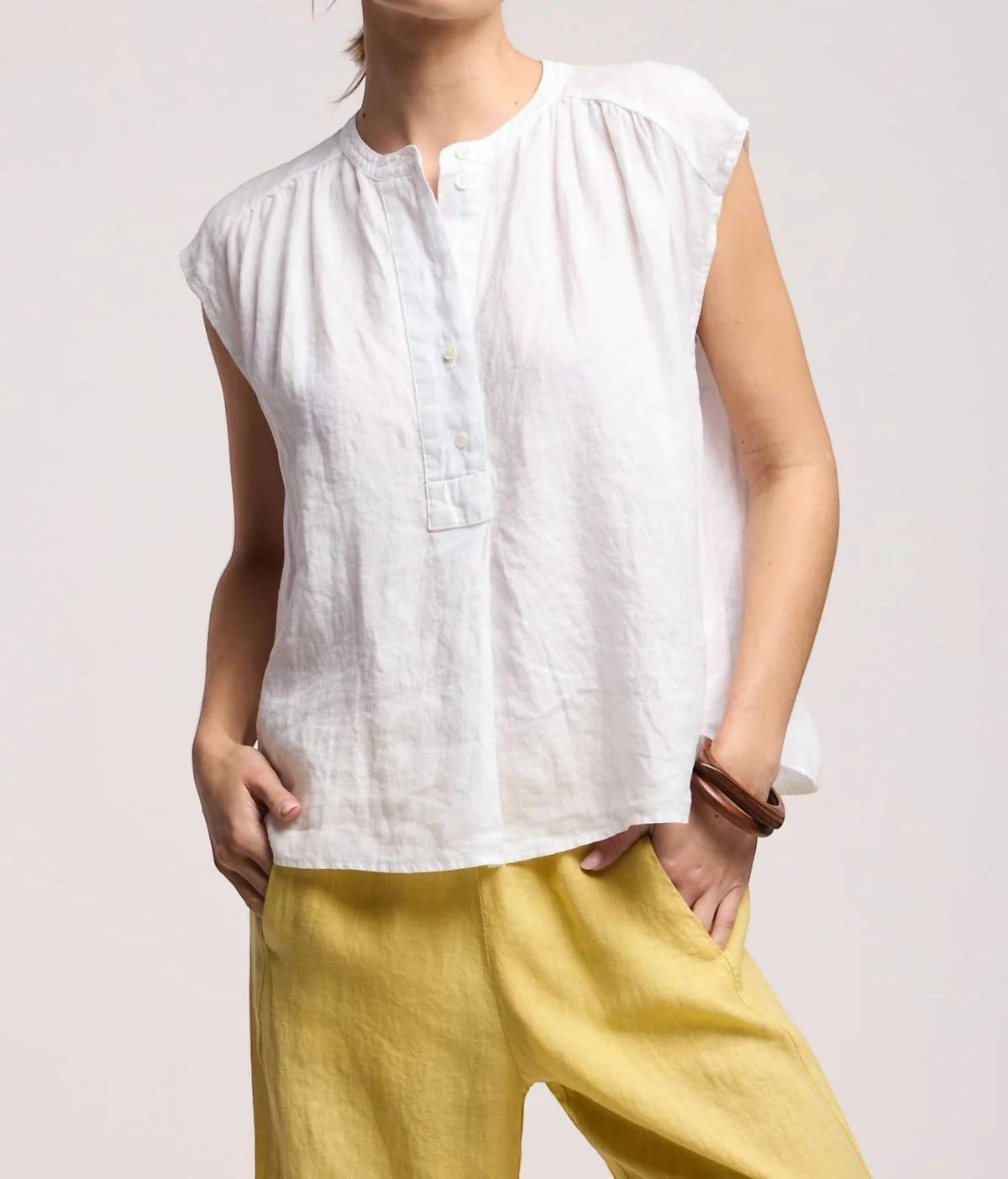 Velvet By Graham & Spencer - Bec Linen Top