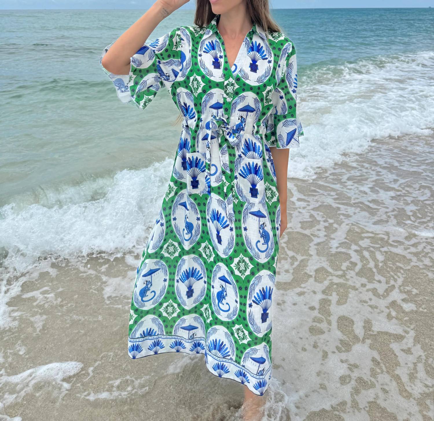 Islapayal - Cape Midi Dress