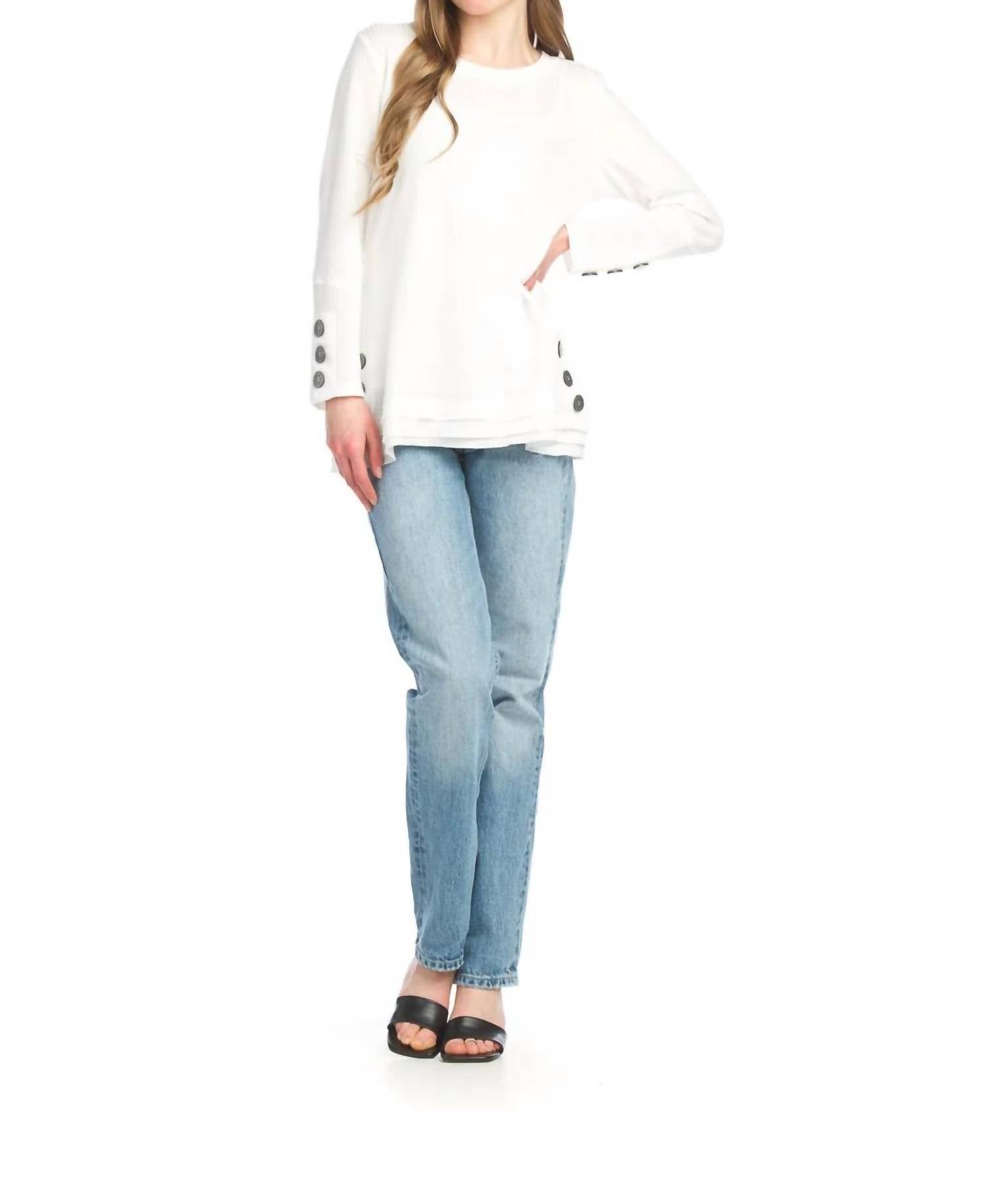 Papillon - Waffle Top With Button Detail