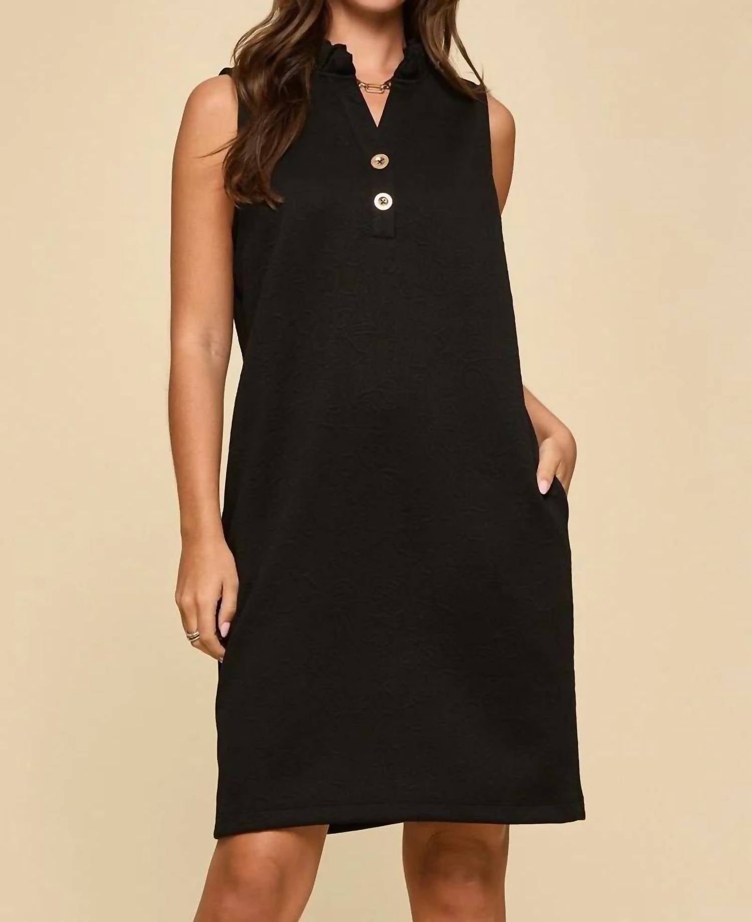 Dear Scarlett - Sleeveless V Neck Dress With Side Pockets