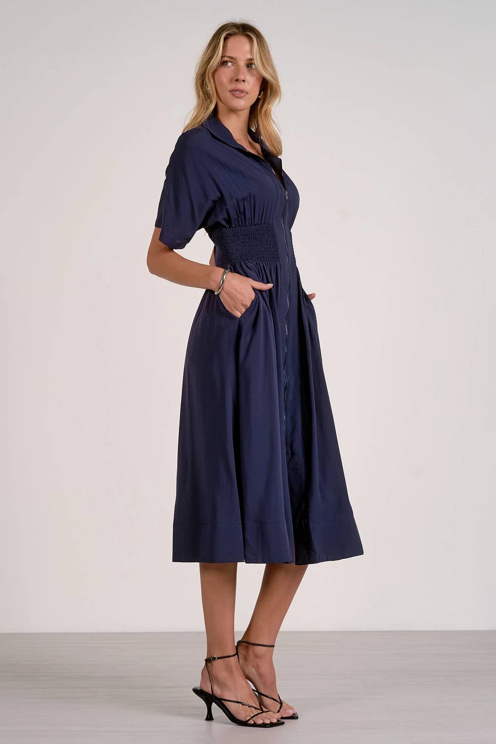 Elan - Timeless Elegance Midi Dress