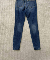 Judy Blue - Mid Rise Handsand Classic Skinny Jean